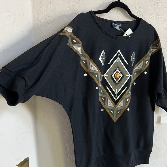 K. T. SPORTS NWT Black Embellished Top Size Large - Picture 5 of 10